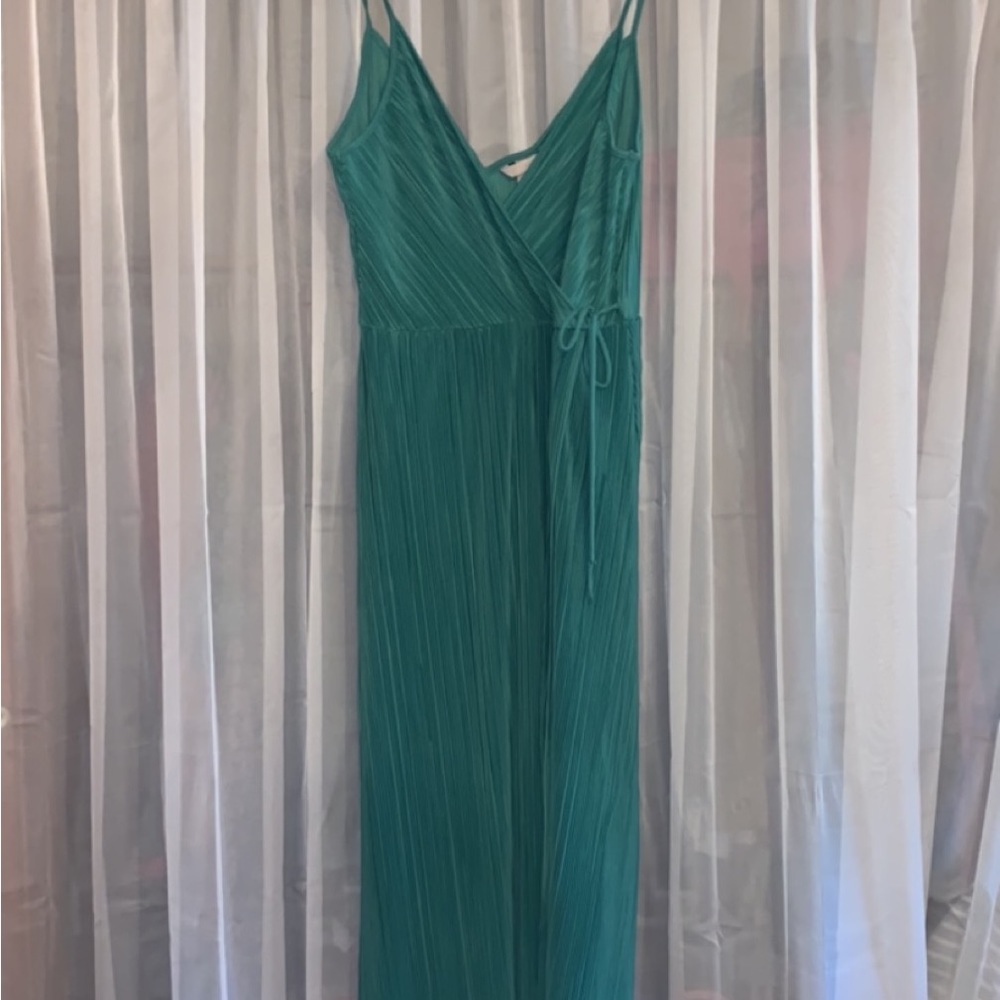 MIDI length H&M dress green